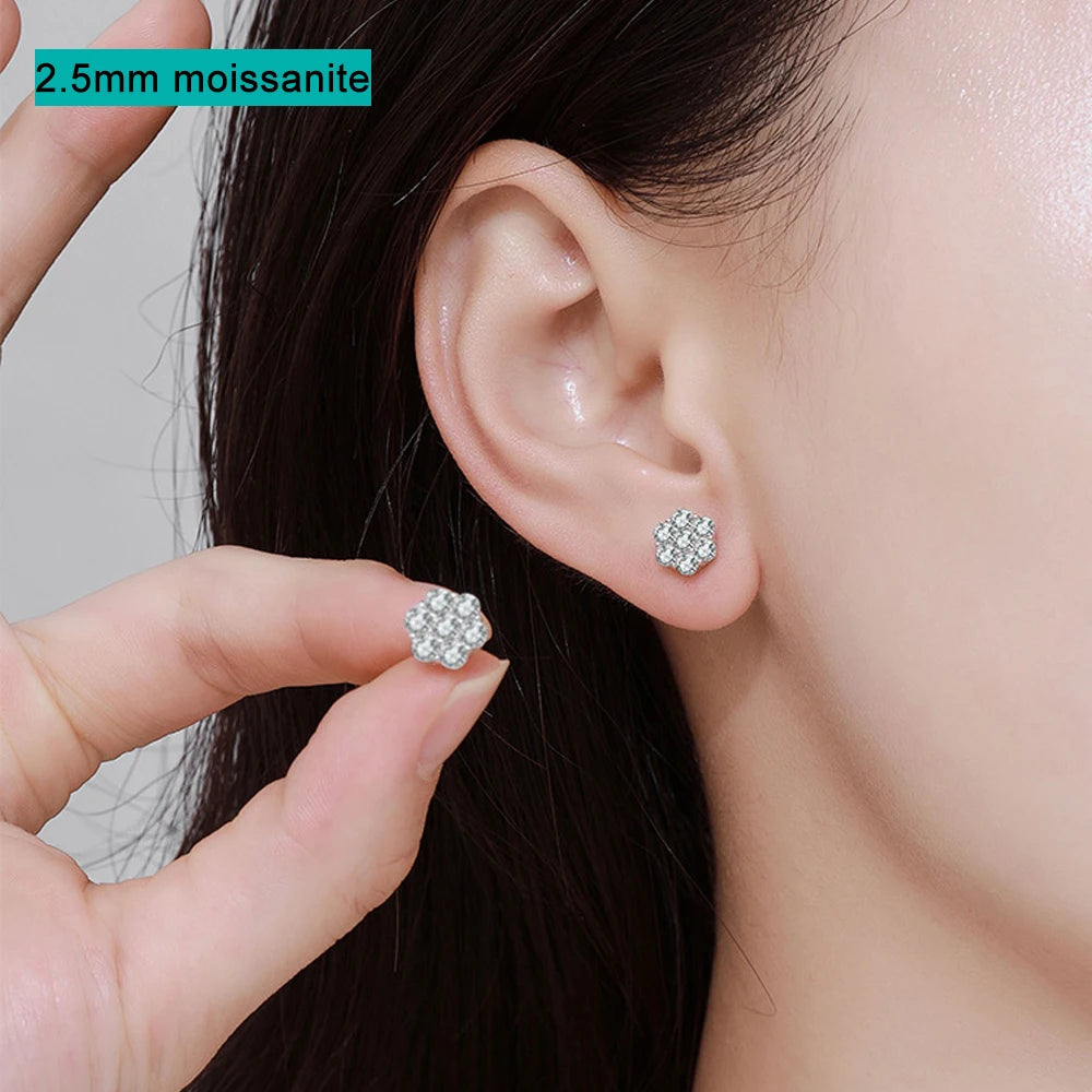 BlossomBrileon 7ct Moissanite Flower Studs – Sparkle from Every Angle! 🌸✨